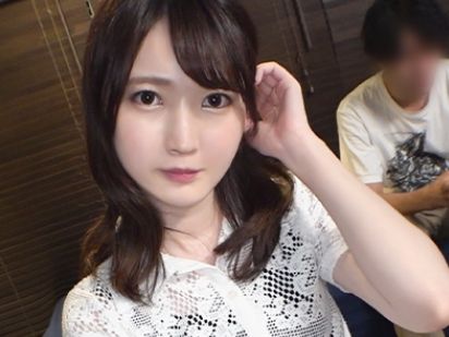 【NTR】交際1年目のアイドル系美女の超カワイイ彼女を友人に寝取らせてみた！彼氏いる前でヤる背徳セックス♥