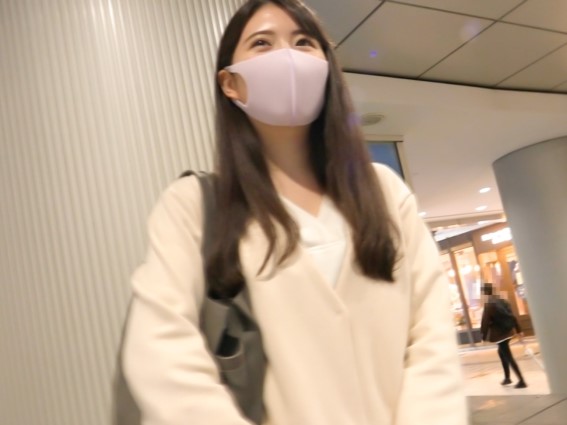 【マスク美人の淫らな本性】 清楚なお姉さんがマスクの下でエロさ全開！巨乳揺らして中出しピストンに悶絶！