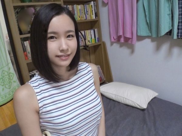 【敏感スレンダー娘の羞恥プレイ】 黒髪美少女がパンツの上から電マ責め！ 感じすぎておま○こ大公開しちゃう♡