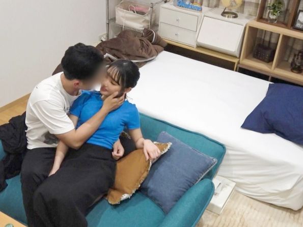 【清楚系JDのオフパコ体験】 SNSで釣ったピュアな女子大生とエッチな関係！騎乗位で乱れる姿に萌え♡