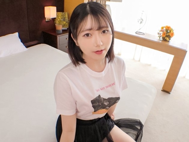 【彼氏持ち巨乳美女】 指マンとクンニでイカせまくり！ トロトロおマ○コに欲情して、禁断のNTRセックス♡