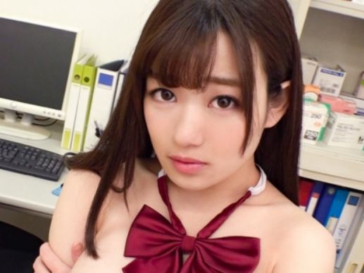 【エロドクターの診察】 健康診断のはずが...アソコの奥までじっくりチェック！ 敏感なカラダがビクビク反応しちゃう♡
