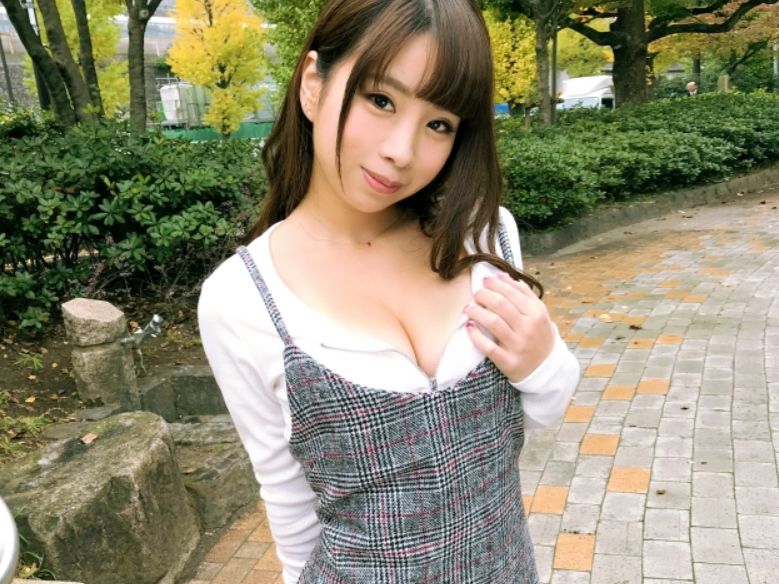 【地下アイドルの裏の顔】 小柄でキュートな美少女がエロモード全開！ 素人男性を虜にするプライベートセックス♡