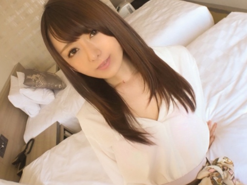 【騎乗位で乱れる美少女】スレンダーなカラダに濃厚ピストン！ 敏感なアソコがとろける快感セックス♡