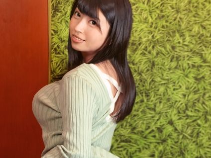 【AV大好き人妻の挑戦】 三十路の爆乳妻がAVデビュー！ スケベな身体でエロさ全開プレイ！