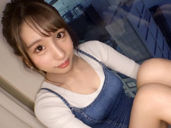 【超絶美脚素人美女×初撮り】絶品スレンダーボディのお姉さんがAV出演♥ねっとりチンポにしゃぶりつくド淫乱！！
