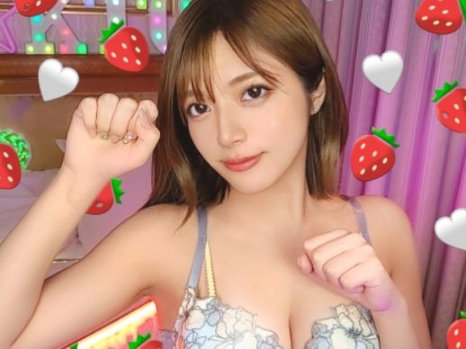 【エロかわギャルの淫らな素顔】 プリ尻インフルエンサーがアナル丸見えで悶絶！ おもちゃ責めでイキまくり♡