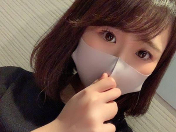 八重歯が可愛いむっちんぷりん＜OL即ハメ＞パッと見清楚系のお姉さんが目隠しプレイで乱れる…デカチンはめられ「あ～ん」絶叫