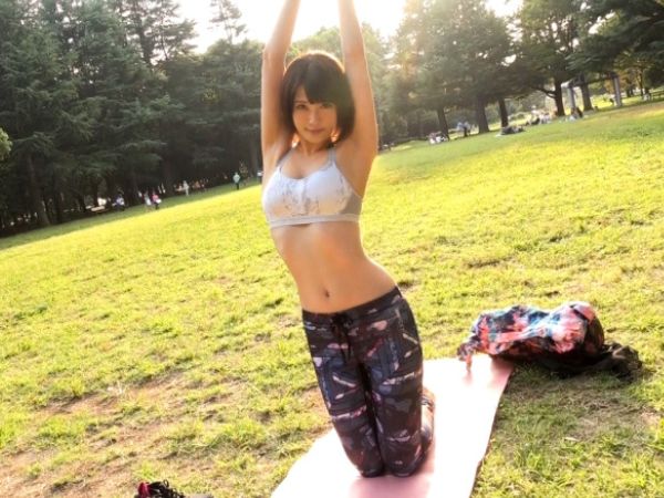 ＜素人×ワンナイト＞色白スレンダーつるペタ微乳の美少女♫バックで鬼突きピストンマジ逝き昇天♪生ハメ鬼突き絶叫アクメ♡