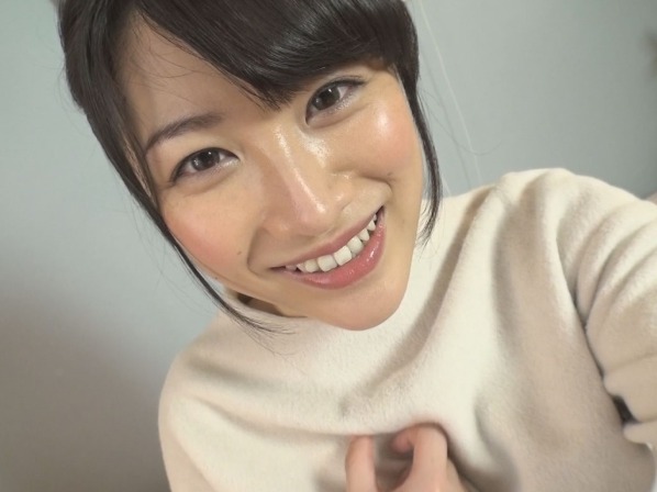 【潮吹きオナニー】ディルド大好きなデカパイ垂れ乳女が自慰アクメで盛り上がりまくりですっ…！！