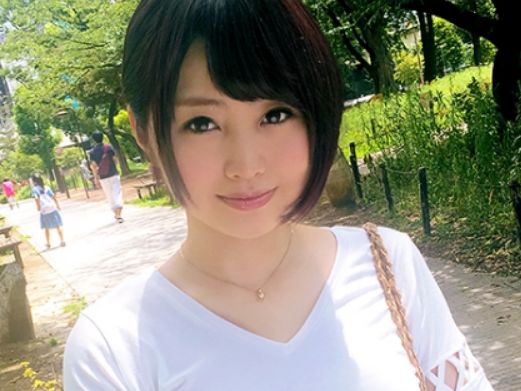【ヤリサー女子大生の淫乱フェラテク】『ジュボジュボ音がたまらない！』素人男子を翻弄するエロかわJDが、激ピストンでイキまくる！体位を変えても止まらない快楽の嵐！ｗ