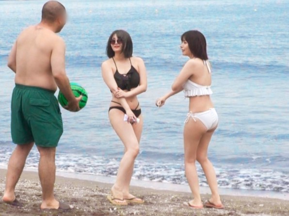 【素人ナンパSEX】神奈川のヤリマン女子をゲット！初対面なのにケツ舐め＆即ハメOKのスケベ女たち♡恥じらいゼロでチンコを求め、ガチで乱れまくる！もう止められないエロさ！
