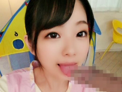 【エロ保育士の裏顔】『子供には内緒だよ…』おチンポ大好きな保育士が、子供には見せられない淫乱モード全開！エッチな表情でイキまくる！ｗ♡