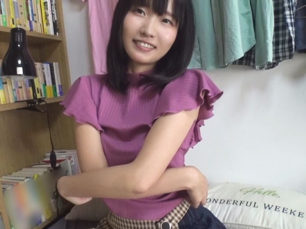 【女子大生】スカート捲って見せる美ケツ♥恥ずかしそうに感じる姿も可愛すぎて悶えちゃいそうっ…！