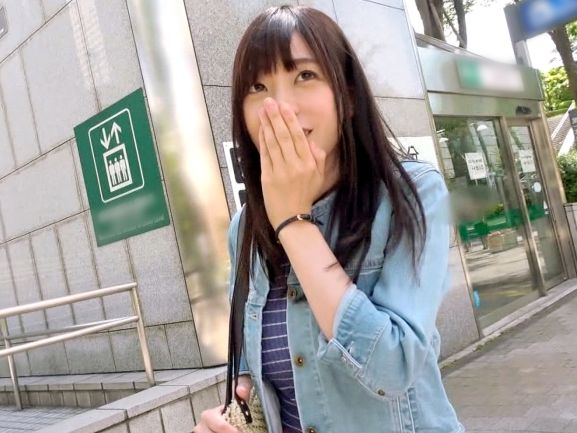 【巨乳素人】マジメに日々暮らしているという女の子！意外にエロい身体してて興奮！ギャップのあるエッチってのが一番興奮！