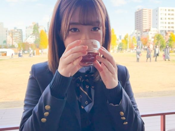 【汗だくJKを即ホテルで拘束プレイ】『やだ…まだ汗が…』部活帰りの制服JKを手錠で拘束し、シャワーも浴びずにそのままSEX！ピチピチの10代マ●コがキツすぎてち●ぽが離れない！♡