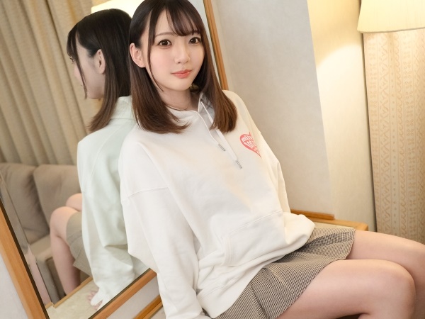 【美乳素人】見た目は普通なんだけど飛び出すエロエピソードはやばいものばかり！とにかく内面がエッチで肉棒大好き娘です！