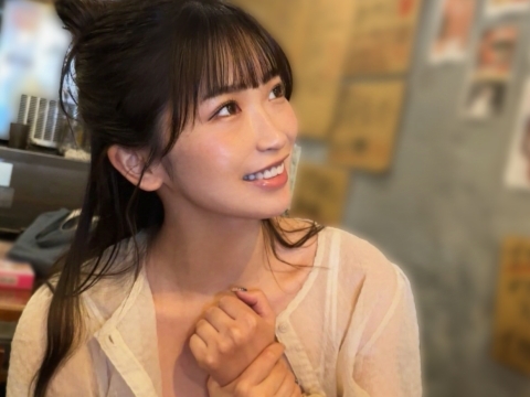 ＜女子大生＞「いや～ん」スタイルぐんばつな美乳パイパン姉ちゃんを軽く酔わせてアハンアハン…美しいワレメをデカチンで満たす