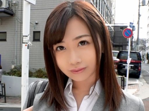 【変態女教師の秘密】Fカップ美巨乳教師が授業中にまさかのエロ暴走！生徒にオマ●コいじられ、感じまくり！チ●ポ挿入で大洪水、教室がエロの嵐に！ｗｗ