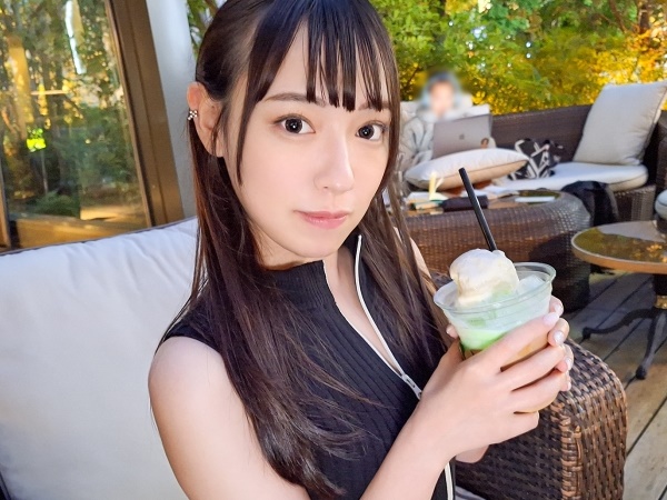 【素人】オナニーが日課の巨乳性欲モンスター降臨！チンコをパイズリでフル勃起させて挿入おねだり！